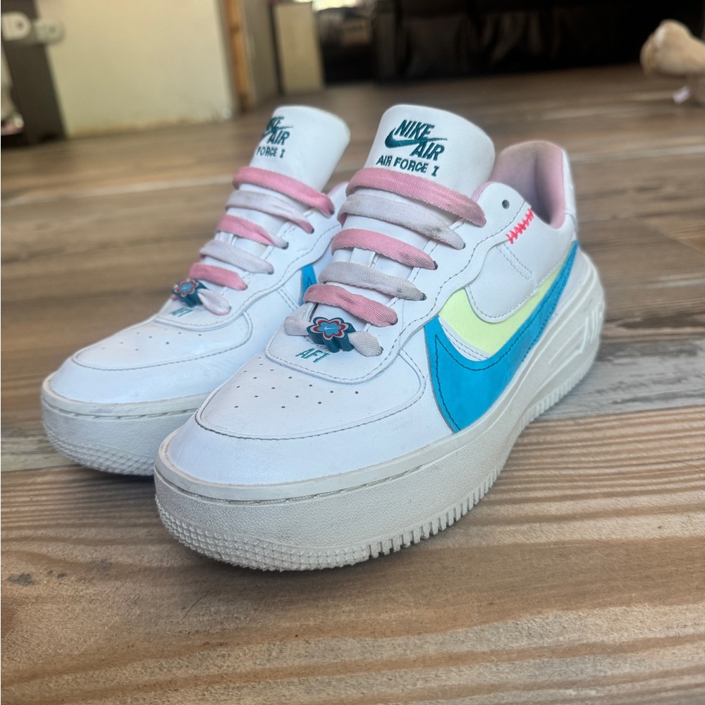 Nike Women's Air Force 1 PLT.AF.ORMSize7.5ColorWhite/Baltic Blue-Medium Soft 7.5